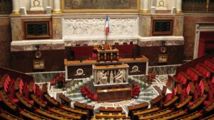 Lire la suite à propos de l’article Présomption d’usage légitime des armes : la pétition citoyenne sera examinée mardi en commission des lois