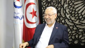Lire la suite à propos de l’article Rached Ghannouchi : les avocats du chef d’Ennahdha alertent sur un état de santé critique en prison