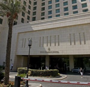 Lire la suite à propos de l’article Syrie : Emmanuel Macron indemne après deux explosions près de son hôtel à Damas