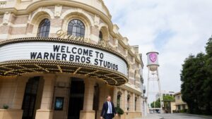 Lire la suite à propos de l’article Warner Bros. Discovery : une juge californienne suspend le rachat par Paramount, un coup d’arrêt à une mégafusion historique