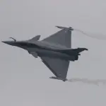 Avion de chasse Rafale B de l'armée de l'Air française, vecteur de la dissuasion nucléaire aéroportée