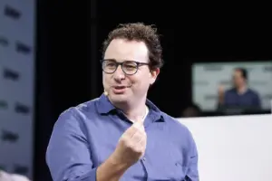 Lire la suite à propos de l’article Intelligence artificielle : Anthropic diffuse une publicité qui divise