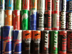 Lire la suite à propos de l’article Ciao Energy : les nutritionnistes alertent sur la boisson de Squeezie, Léna Situations et Inoxtag