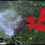 Vue satellite d'un incendie de forêt dans le sud-ouest de la France