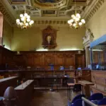 Salle d'audience de la cour d'assises au palais de justice de Paris