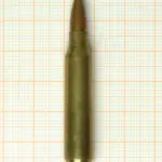 Cartouche de munition 5,56x45mm OTAN, calibre produit en France dans le cadre du réarmement