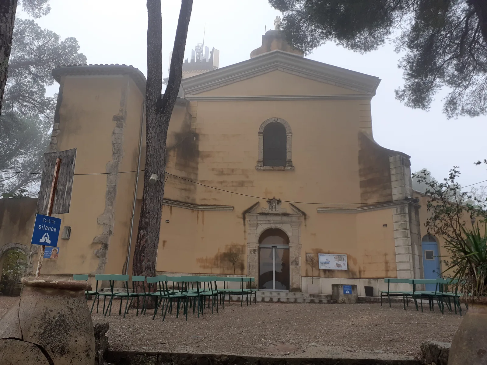 Église Notre-Dame de Grâces de Cotignac