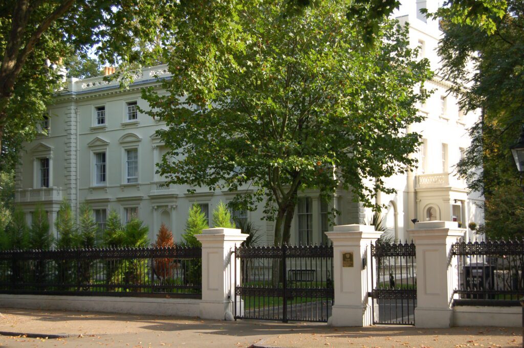 Bâtiment de la chancellerie de l'ambassade de Russie à Londres, au Royaume-Uni