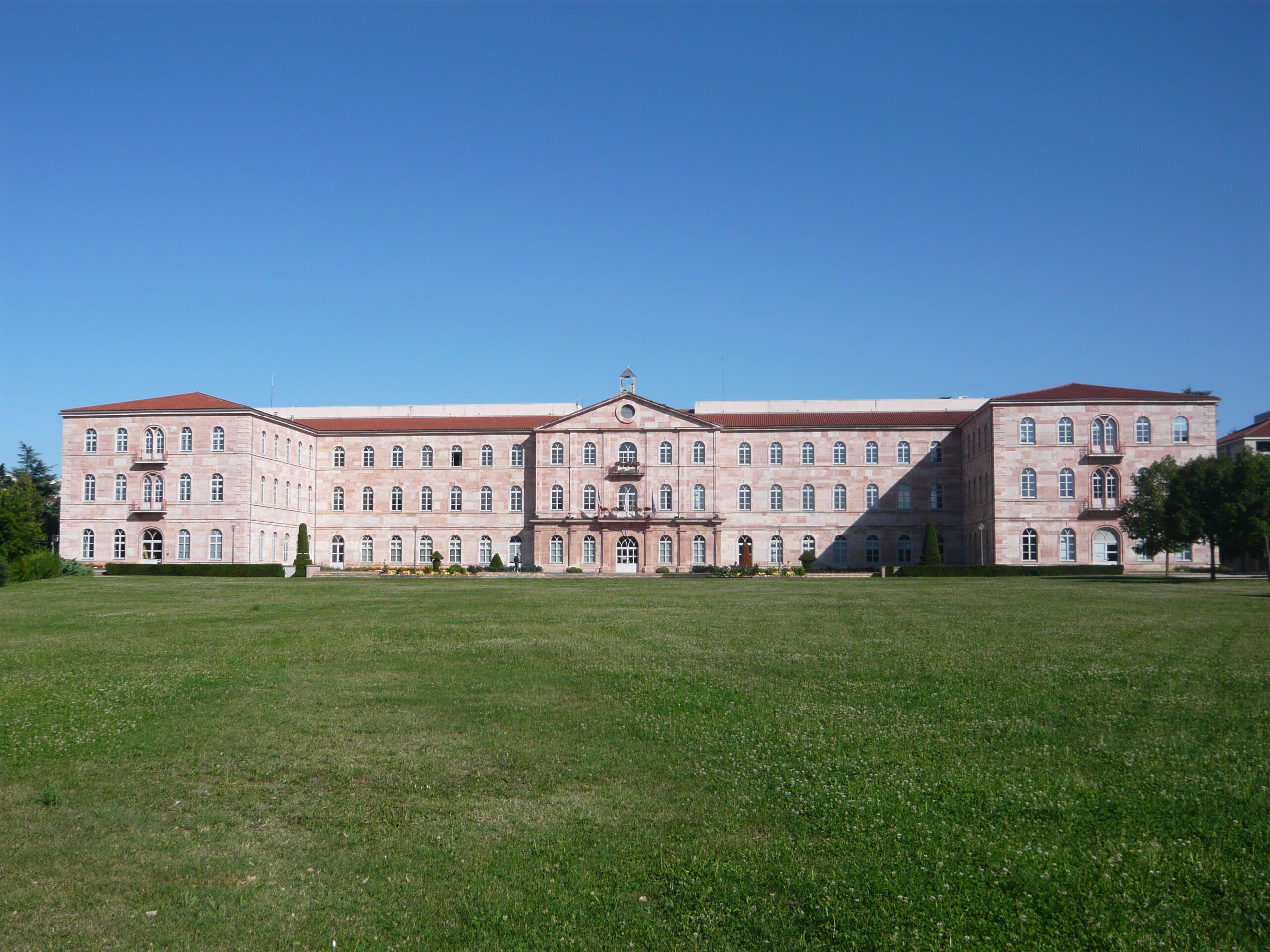 Mairie de Caluire et Cuire. Photo : @Klodo6975