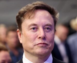 Lire la suite à propos de l’article Elon Musk : le patron de X accuse Marine Tondelier de « trahison contre la France »