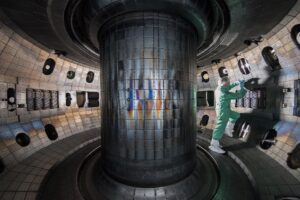 Lire la suite à propos de l’article Fusion nucléaire : pourquoi les géants de l’IA misent des milliards sur l’énergie des étoiles