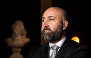 Lire la suite à propos de l’article Grand Orient de France : Guillaume Trichard élu grand maître