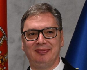 Lire la suite à propos de l’article Guerre en Ukraine : Vučić redoute une escalade vers un conflit « beaucoup plus vaste »
