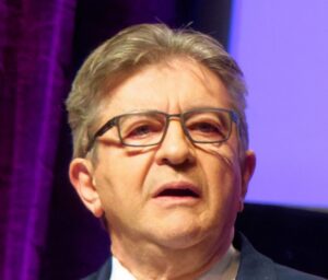 Lire la suite à propos de l’article Jean-Luc Mélenchon : son avance dans les sondages peut-elle tenir jusqu’à la présidentielle ?