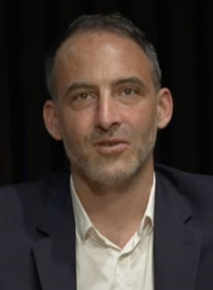 Raphaël Glucksmann, député européen et président du parti Place Publique