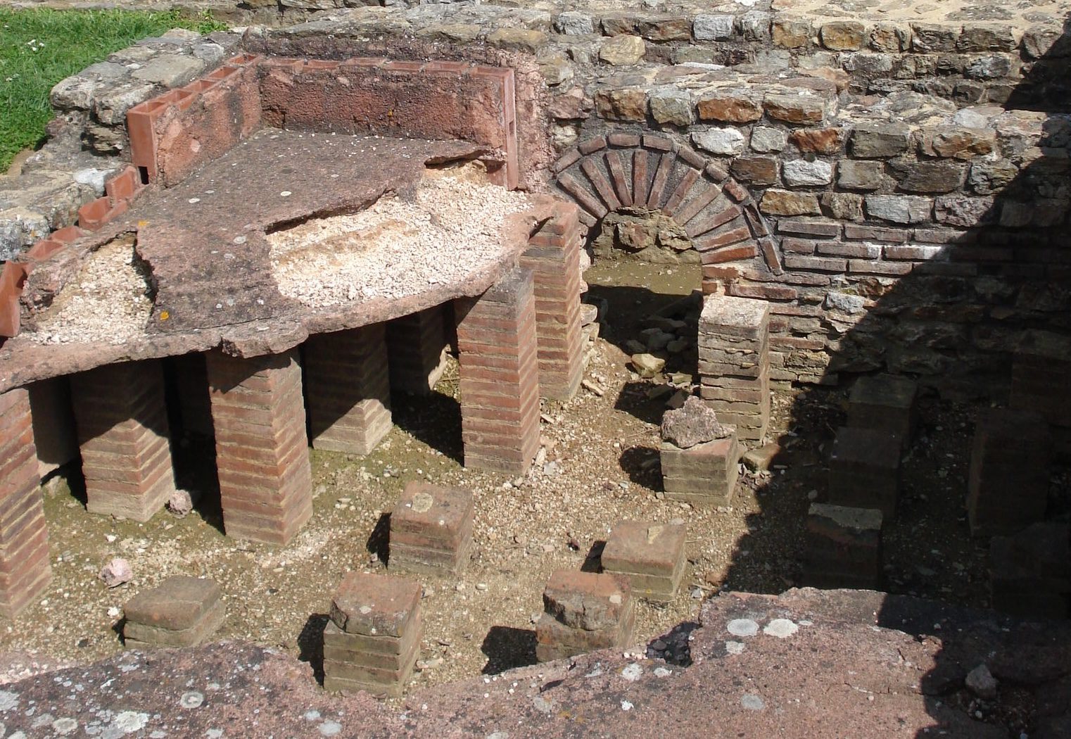 Site archéologique de Saint-Romain en Gal. Photo : @Gachepi