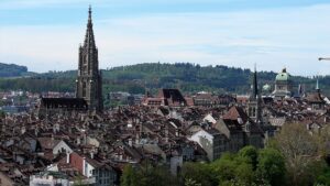 Lire la suite à propos de l’article Suisse : l’UDC accuse le Conseil fédéral de contourner le peuple sur les accords avec l’UE