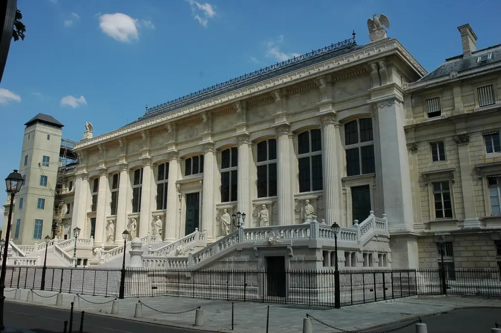 Le palais de justice de Paris, sur l'île de la Cité