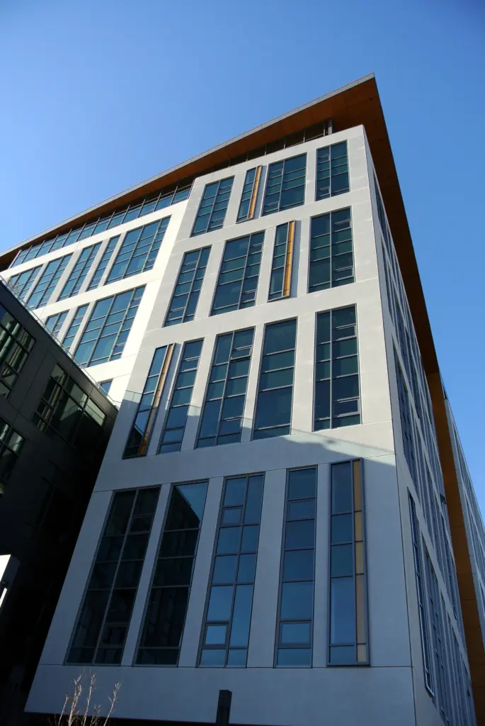 Siège social d'Amazon à Seattle, dont la capitalisation boursière a franchi les 3 000 milliards de dollars