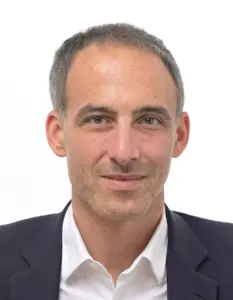 Lire la suite à propos de l’article Présidentielle 2027 : Cohn-Bendit appelle à soutenir Glucksmann