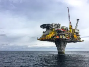 Lire la suite à propos de l’article Extraction pétrolière : quand l’IA fait exploser le CO2