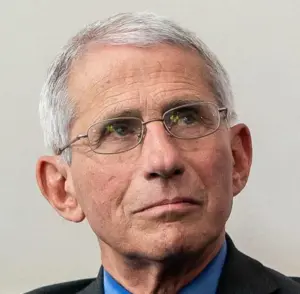 Lire la suite à propos de l’article Origines du Covid : Fauci alerté dès 2020 selon des documents déclassifiés