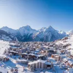 Vue de la station des Deux Alpes, en Isere