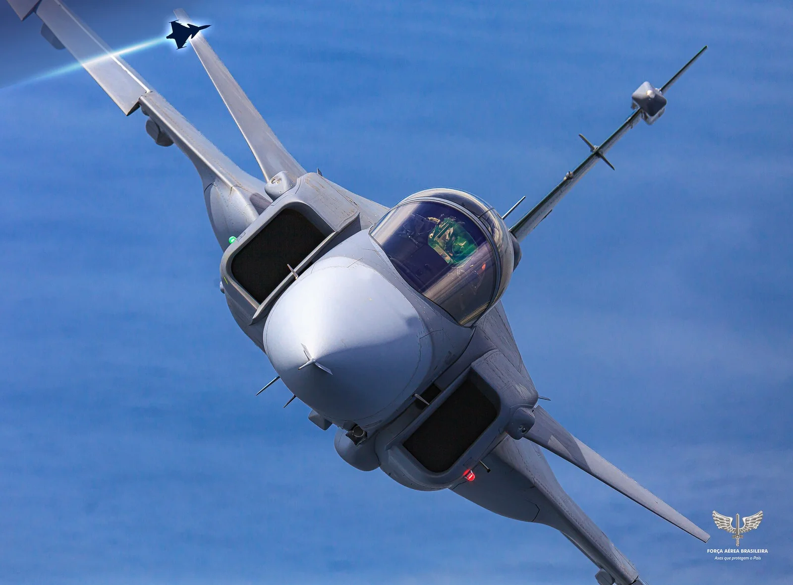 Un chasseur Saab Gripen E en vol