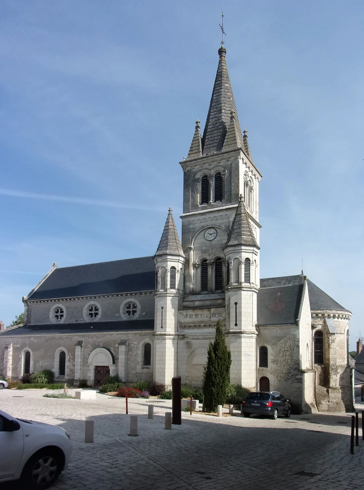 L'église Saint-Pierre de Monts, en Indre-et-Loire