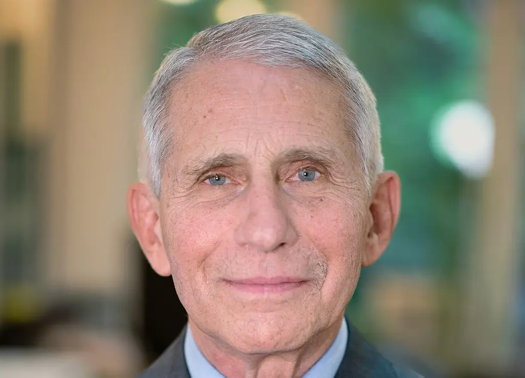 Le docteur Anthony Fauci, ex-conseiller Covid de la Maison-Blanche, visé par une recommandation de poursuites du Sénat américain