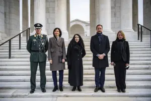 Lire la suite à propos de l’article Haakon et Mette-Marit : 25 ans de mariage célébrés en privé