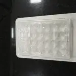 Plaque de culture cellulaire stérile à 24 puits utilisée en laboratoire de recherche