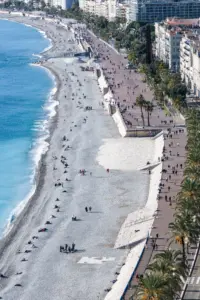 Lire la suite à propos de l’article RAID à Nice : un adolescent tué par son père, quartier Madeleine