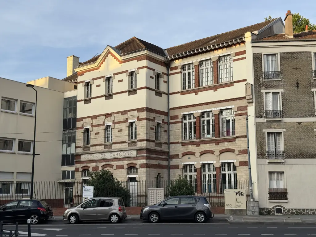 École primaire Anatole France à Saint-Denis, concernée par la gratuité des fournitures scolaires