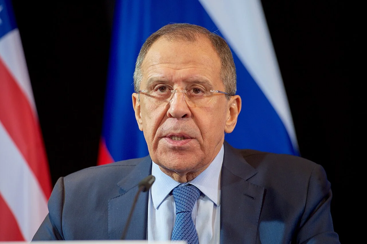 Le ministre russe des Affaires étrangères Sergueï Lavrov face à la presse