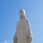 La statue de Notre-Dame de la Misericorde a Konotopie, en Pologne, la plus haute statue mariale d Europe