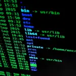Code informatique ecran cybersecurite