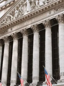 Lire la suite à propos de l’article Goldman Sachs et Deutsche Bank proposent de parier sur la dette française