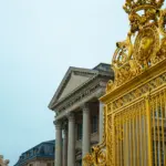Grille doree palais francais