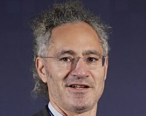 Lire la suite à propos de l’article Souveraineté numérique : le patron de Palantir met en garde la France