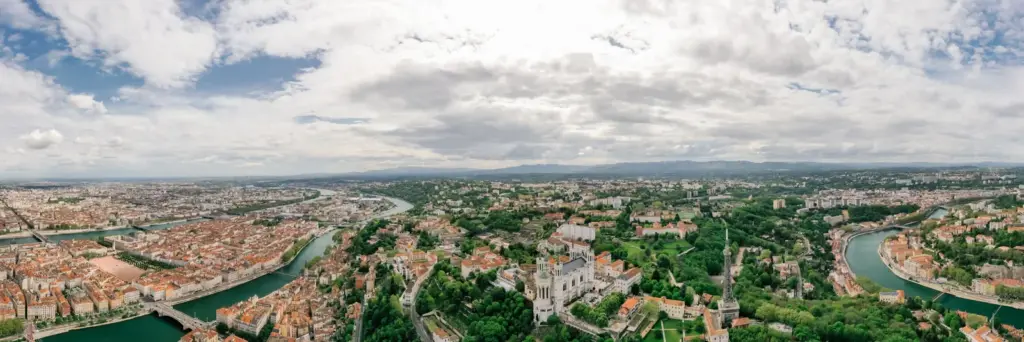 Vue panoramique du centre-ville de Lyon