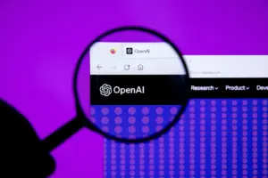 Lire la suite à propos de l’article OpenAI Astra : le pirate de génie sort avec un bracelet électronique