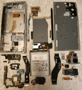 Lire la suite à propos de l’article Réparabilité des smartphones : une majorité de fabricants en défaut