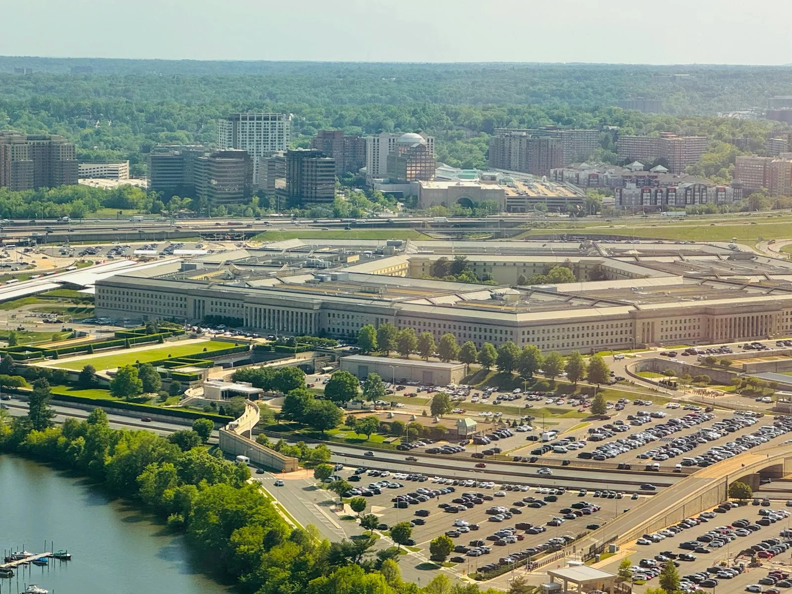 Vue aerienne du Pentagone, siege du departement de la defense americain
