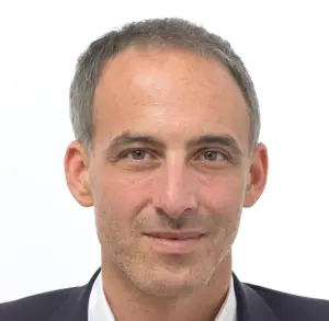 Lire la suite à propos de l’article Primaire PS-Place publique : la victoire de Glucksmann relance le débat sur la représentativité du vote en ligne