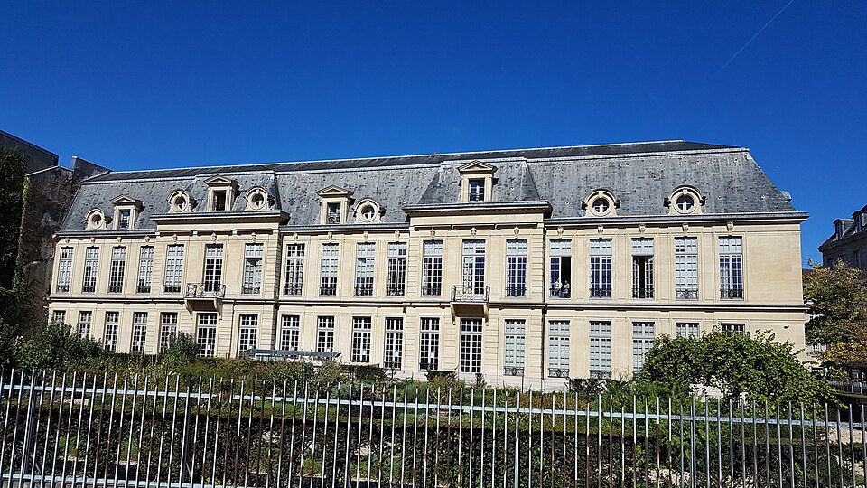 Tribunal administratif de Paris. Photo : @Ricardalovesmonuments