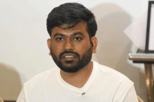 Lire la suite à propos de l’article Inde : le chef du Parti du peuple cafard arrêté, plus de 3 000 interpellations à New Delhi