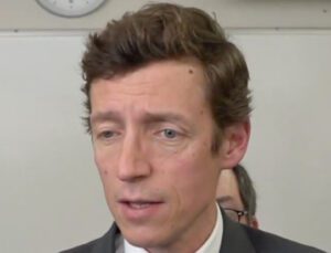 Lire la suite à propos de l’article Lycéens : Édouard Geffray annonce une plateforme nationale pour « donner la parole » à tous les élèves