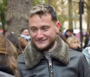 Lire la suite à propos de l’article Meurtre de Quentin Deranque à Lyon : la famille réclame l’audition du député LFI Raphaël Arnault pour « association de malfaiteurs »