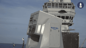 Lire la suite à propos de l’article Rampart : le lanceur anti-drones de Naval Group réussit ses premiers tirs en mer